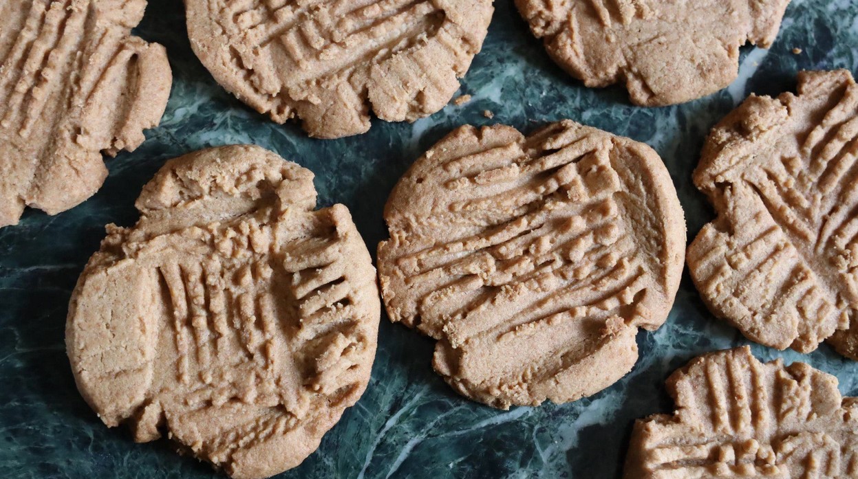 Peanut butter Cookies - Tasty and Otherworldly Cannabis Peanut Butter Cookies