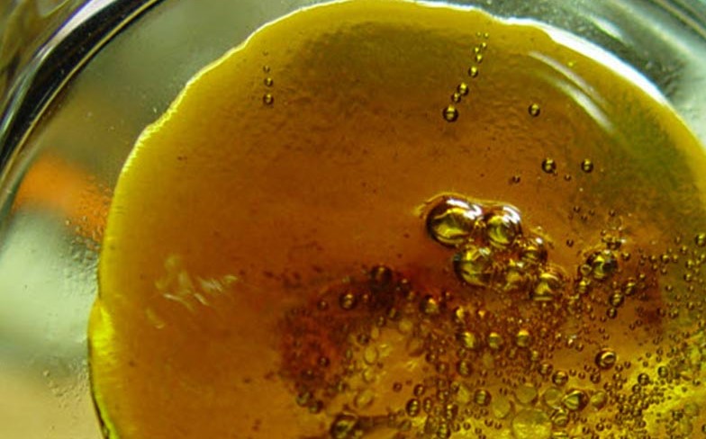 Honey Oil: What it is & How it’s Made honey oil what it is how its made - Honey Oil: What it is & How it’s Made