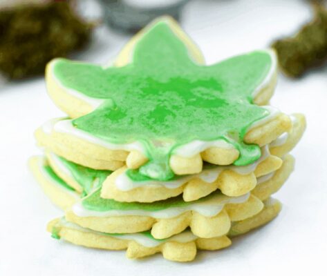 How to Make Christmas Marijuana Cookies how to make christmas marijuana cookies 2 473x400 - How to Make Christmas Marijuana Cookies