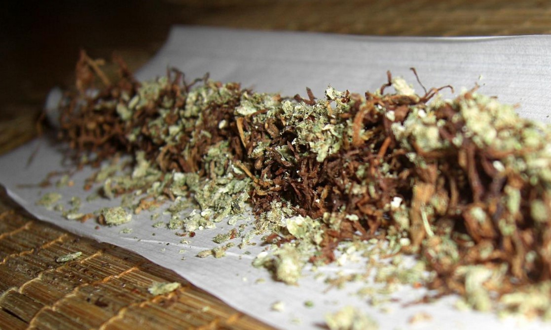 What Happens When You Mixing Weed And Tobacco? mixing cannabis and tobacco 13 - What Happens When You Mixing Weed And Tobacco?